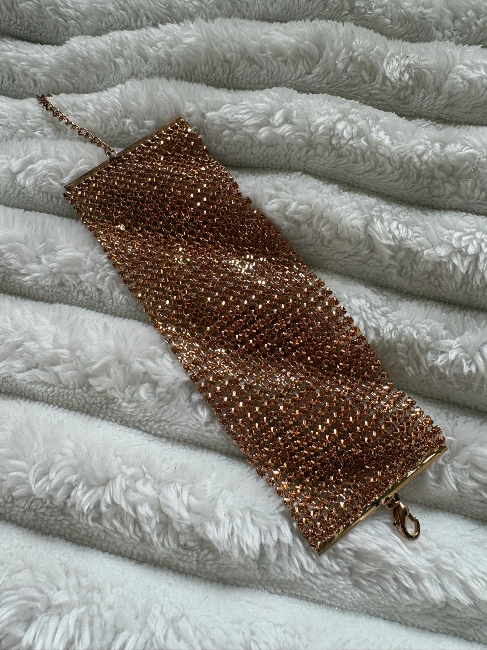 Pulseira bracelete dourada em ouro bronze – photo 2